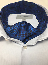 Аскот (мужской шейный платок) ярко-синего цвета