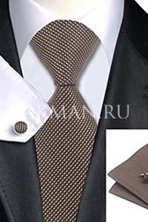 Подарочный набор (коричневого цвета галстук, платок и запонки)