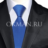 Яркий голубой галстук